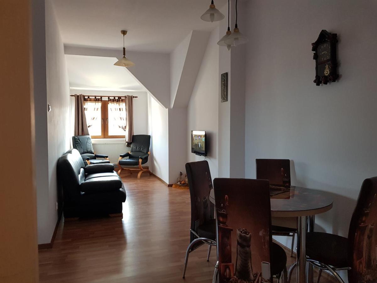 Diane'S Apartament Nagyszeben Kültér fotó
